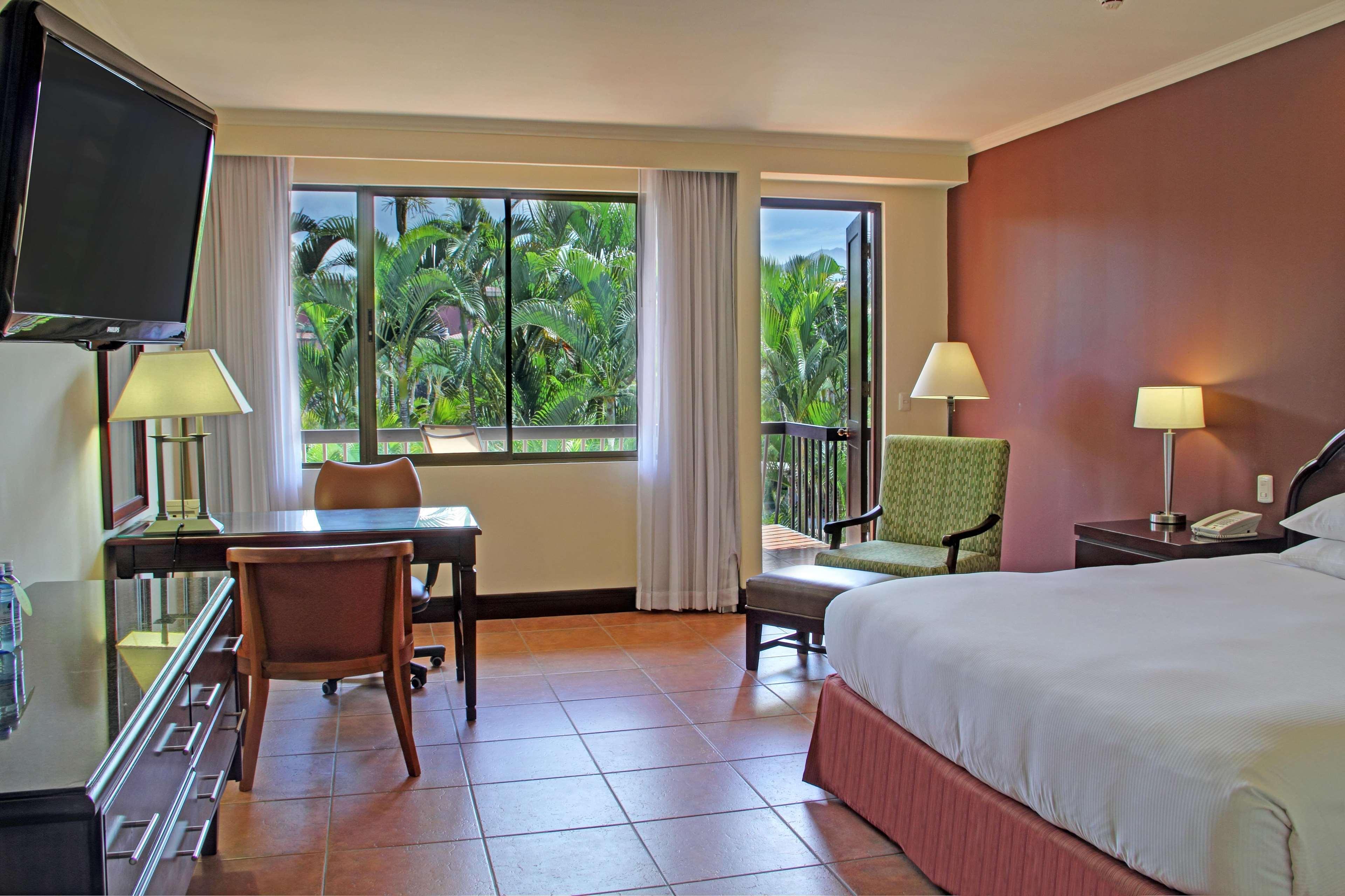 Hilton Cariari Doubletree San Jose - Costa Rica Hotel Luaran gambar A room at the Hilton San Diego Bayfront