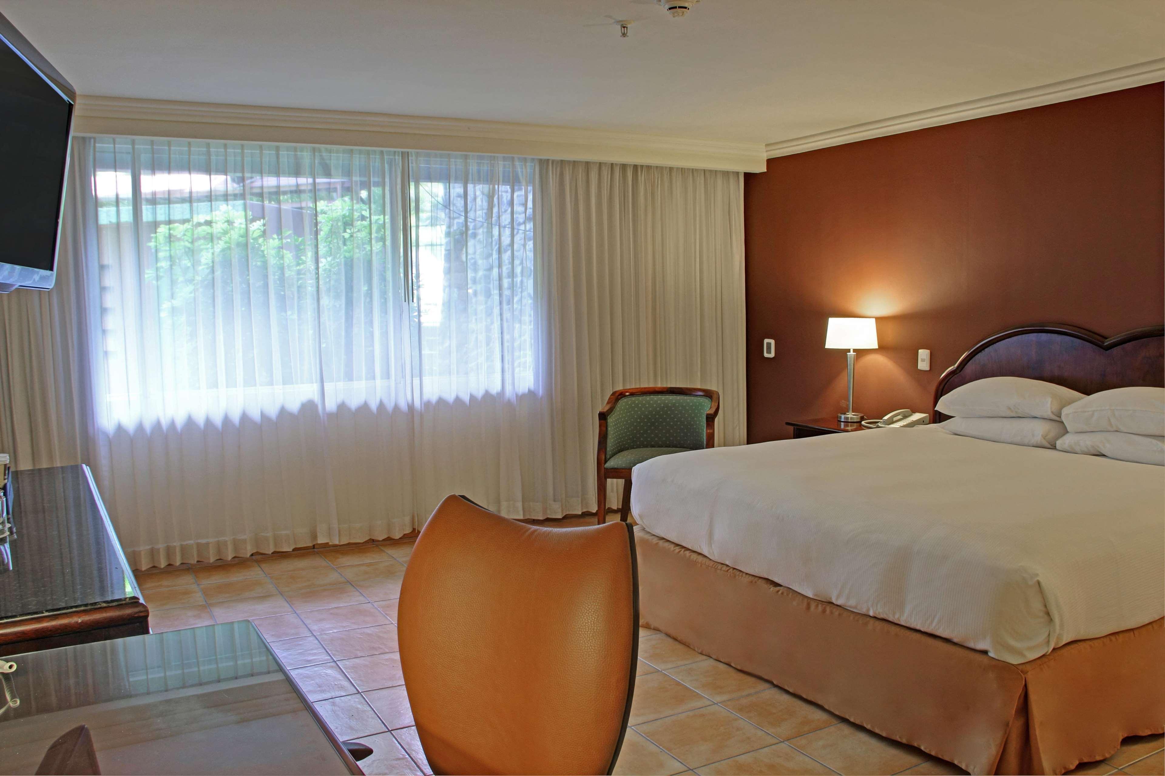 Hilton Cariari Doubletree San Jose - Costa Rica Hotel Luaran gambar A room at the hotel
