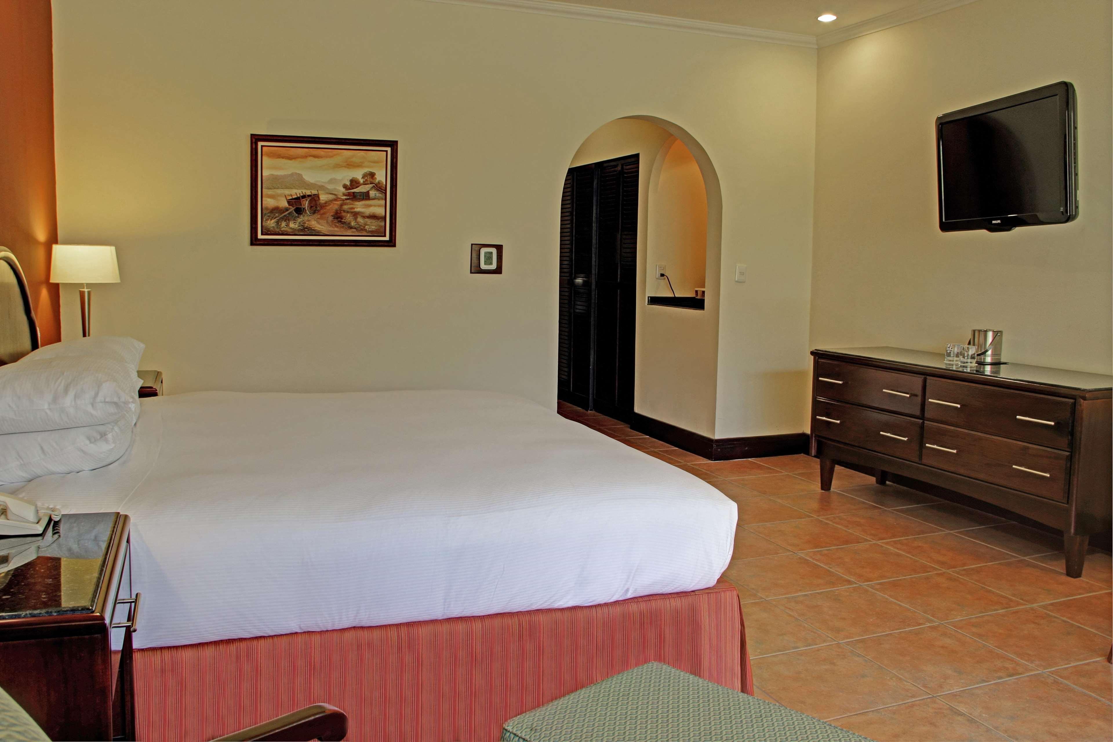 Hilton Cariari Doubletree San Jose - Costa Rica Hotel Luaran gambar A room at the Hotel del Coronado